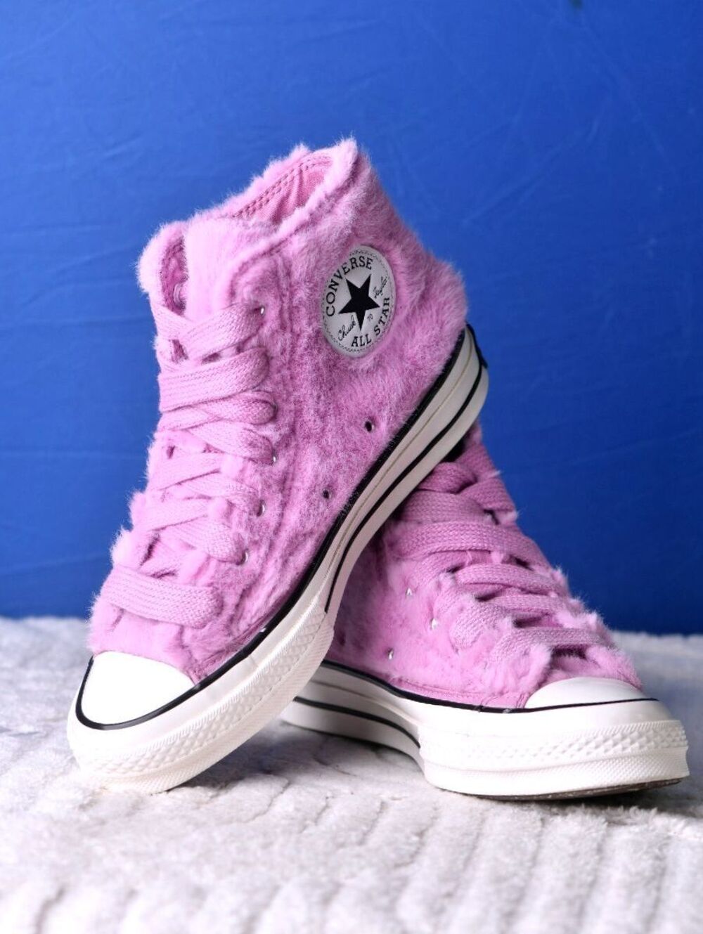 New! Size: 7.5 Women | Converse Chuck 70 Faux Fur | A13382C - Picture 6 of 9